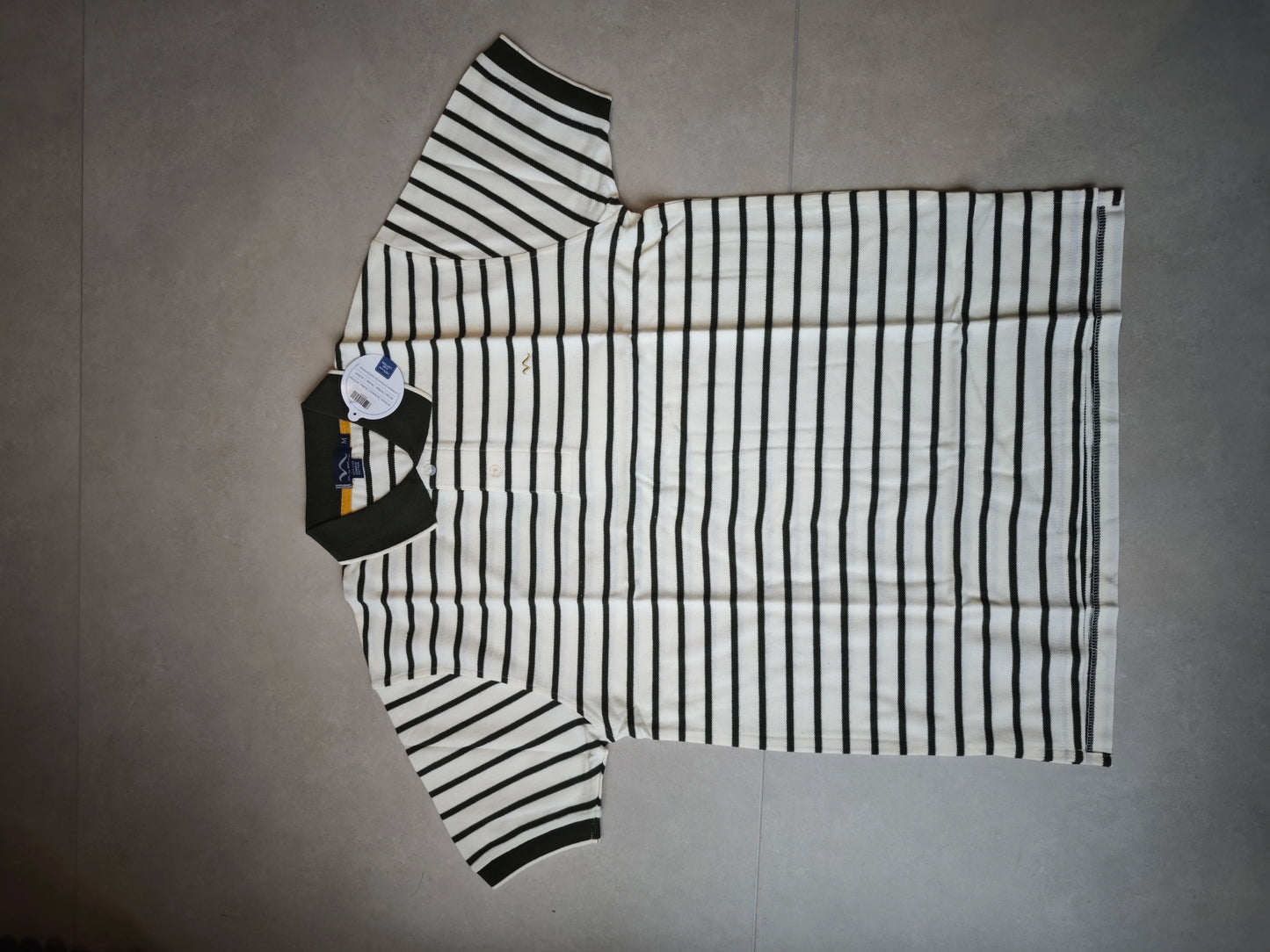 Premium 100% Cotton Short Sleeve Pocket T-Shirt - 220 GSM Heavyweight Wholesale